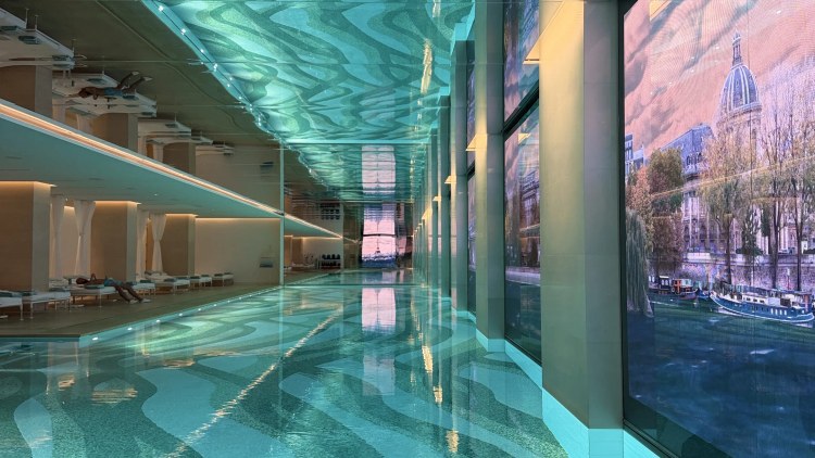 Paris Palace Hotel pool